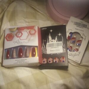 NIB! Luxury Press-On Nails